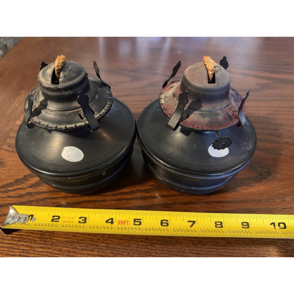 SET OF 2 VINTAGE RUSTIC METAL OIL KEROSENE LAMPS LAMPLIGHT FARMS THAILAND SET